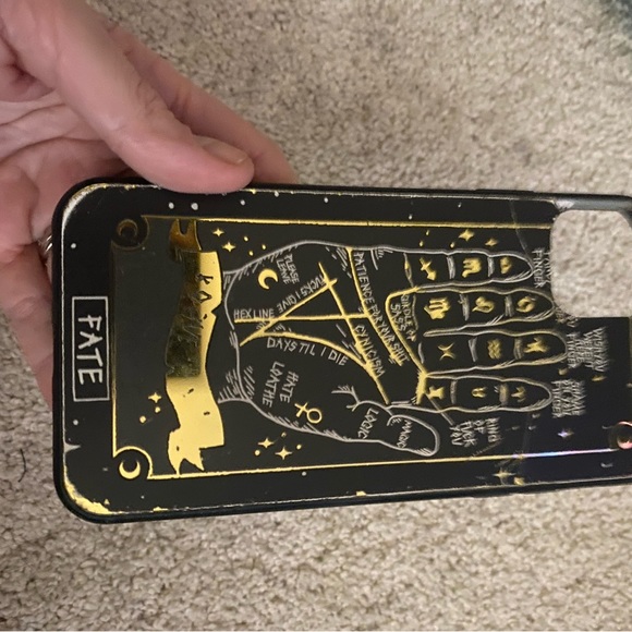 Rogue + Wolf iPhone 11 Pro Max case log - 3 cases total. - Picture 3 of 13